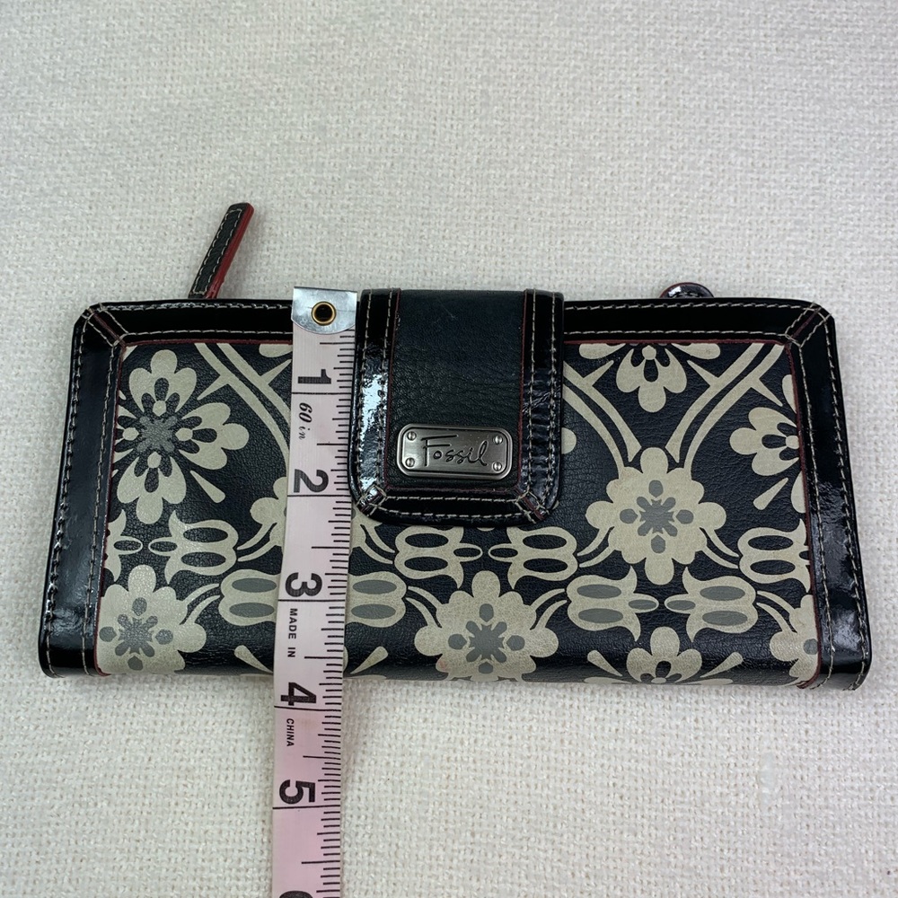 Fossil Floral Print Snap Button Wallet - image 8